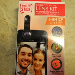 NWT ReTrak Mobile Clip On Lens Kit